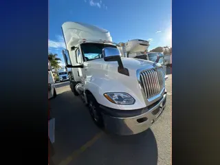 2020 NAVISTAR INTERNATIONAL LT625 DAYCAB T/A