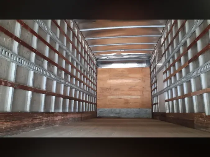 2021 FREIGHTLINER/MERCEDES M2 106