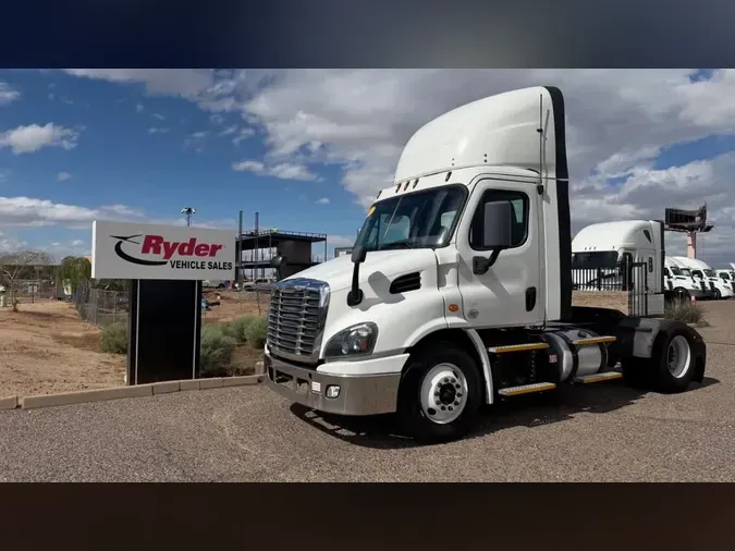 2017 FREIGHTLINER/MERCEDES CASCADIA 1139b61919fb8b525ae1dafe92272a9ac8f
