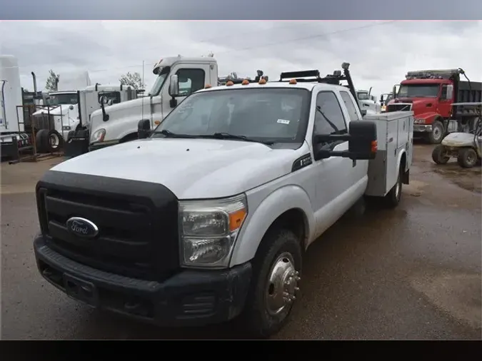 2011 FORD F350 SD