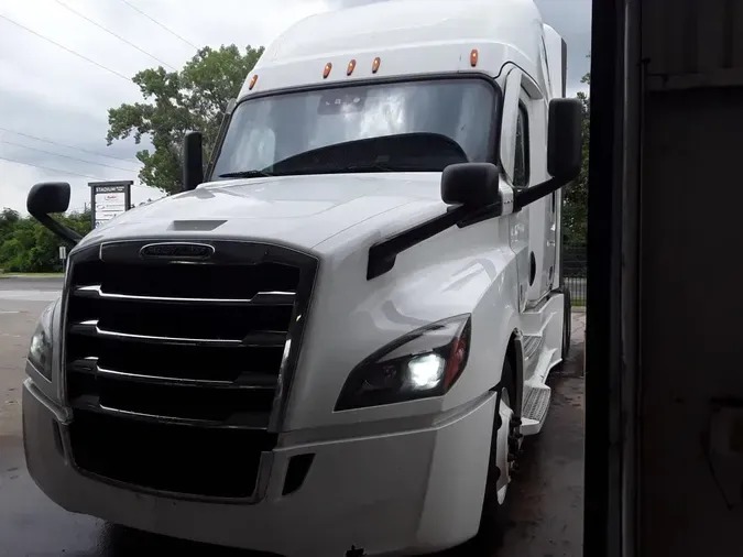2021 FREIGHTLINER NEW CASCADIA PX126649b6b6aafb59fd712311ffe561e1a20cc
