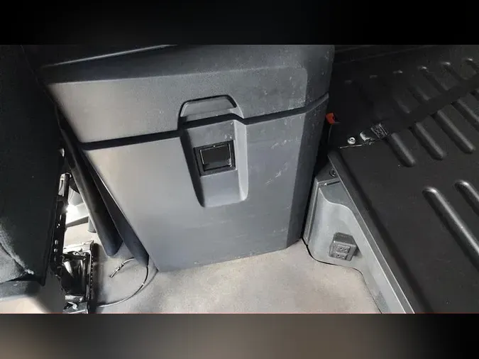 2020 FREIGHTLINER CASCADEVO1