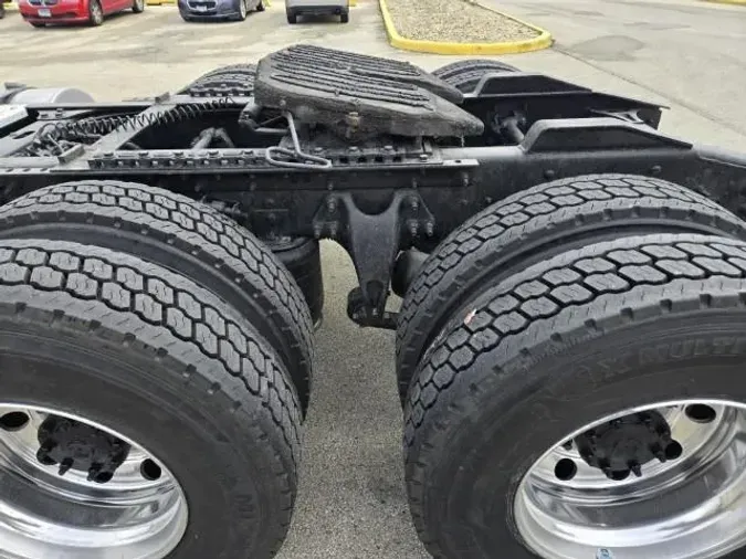 2020 International LT625