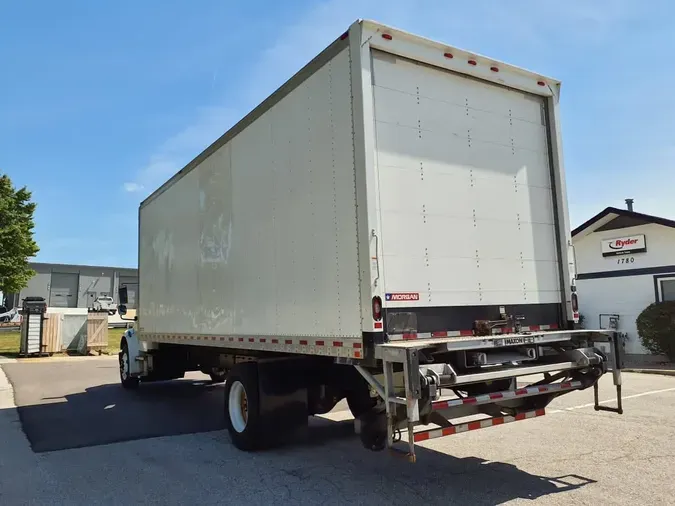 2019 FREIGHTLINER M2 106
