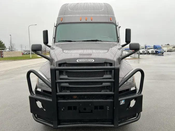 2023 Freightliner Cascadia