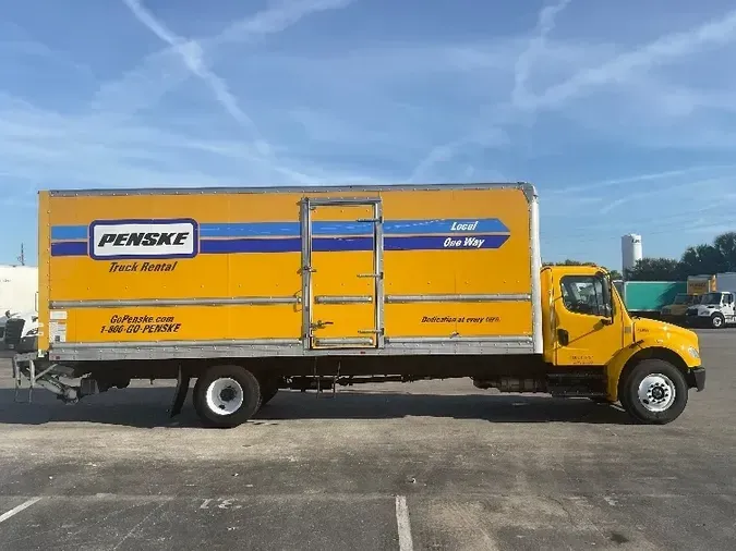 2018 Freightliner M2