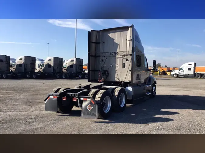 2022 International LT9b7a88b345b2a4d229a49ce08c56a427