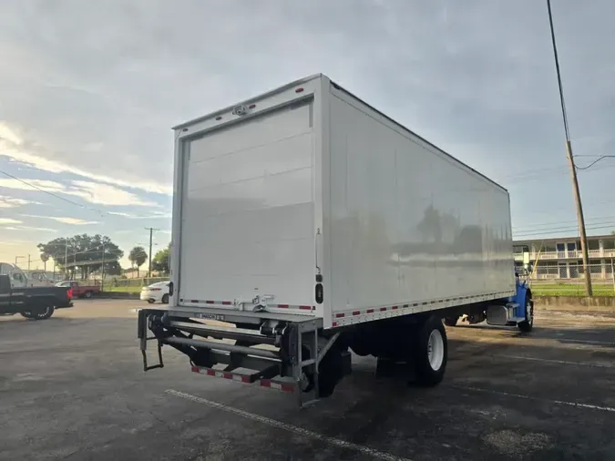 2019 FREIGHTLINER/MERCEDES M2 106