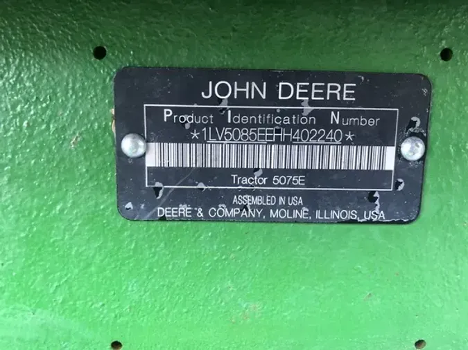 2017 John Deere 5085E