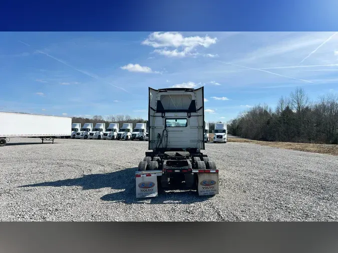 2018 Volvo VNL300