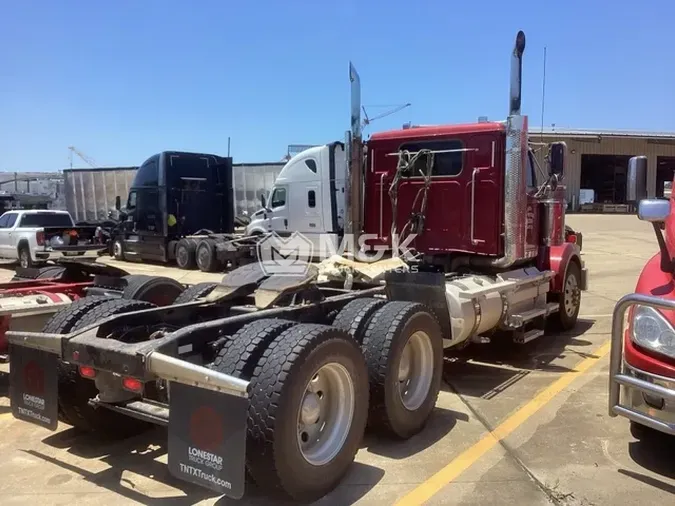 2019 WESTERN STAR 4900EX