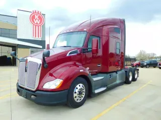 2021 Kenworth T680 Short Hood