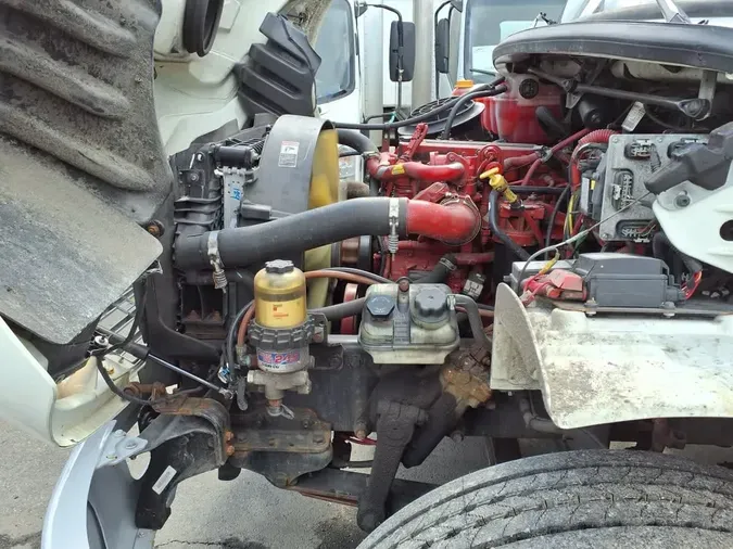 2019 FREIGHTLINER/MERCEDES M2 106