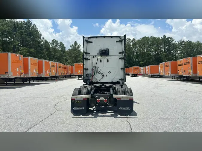 2021 Freightliner Cascadia