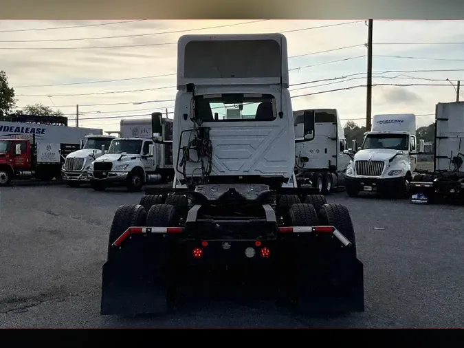 2019 INT LT625 6x4