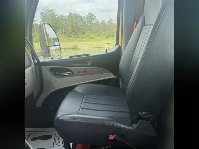 2023 PETERBILT 579