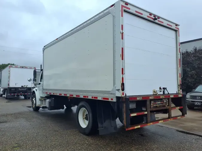 2019 FREIGHTLINER M2 106