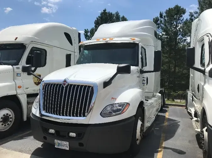 2018 International LT625