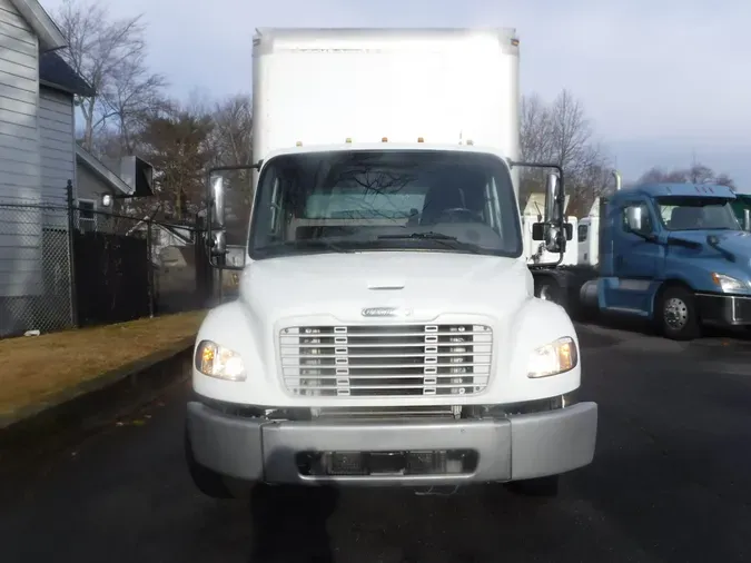 2019 FREIGHTLINER/MERCEDES M2 106