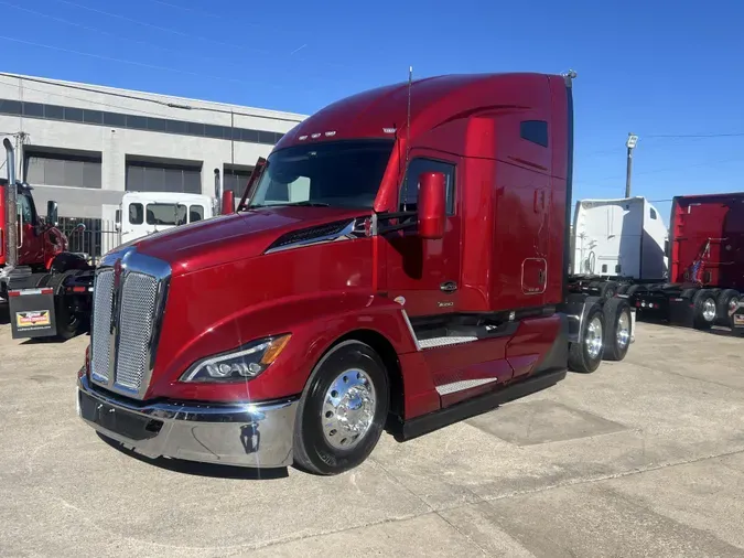 2024 Kenworth T680