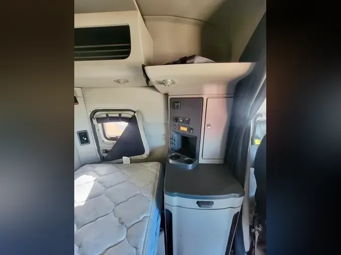 2019 Peterbilt 567