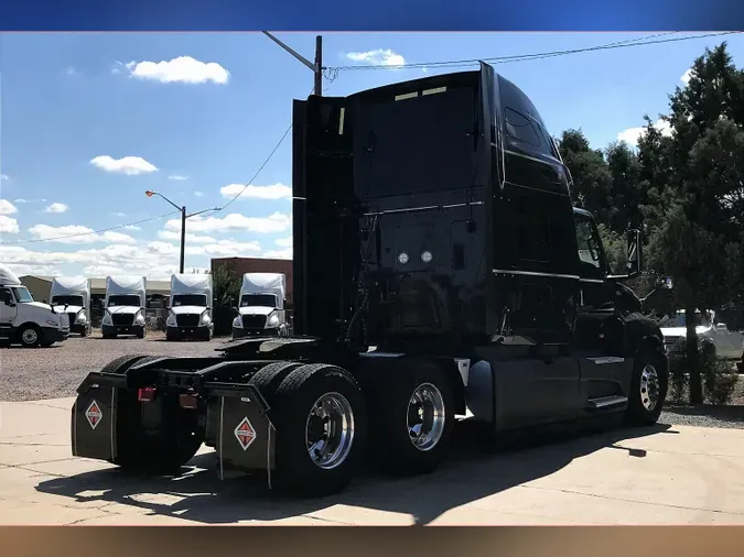 2022 INT LT625 6x4