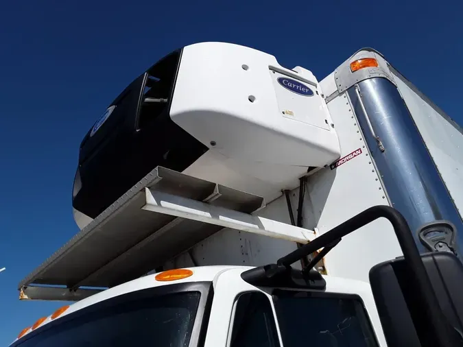 2019 NAVISTAR INTERNATIONAL 4300