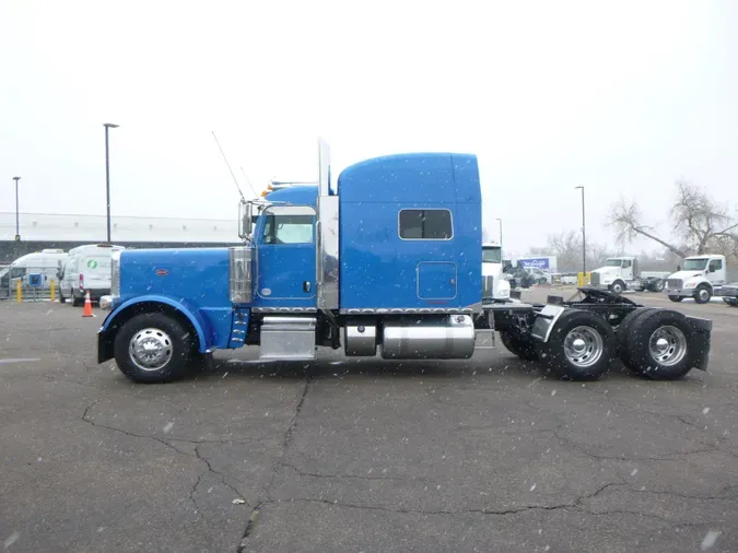 2019 Peterbilt 389