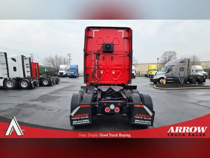 2022 FREIGHTLINER CA126