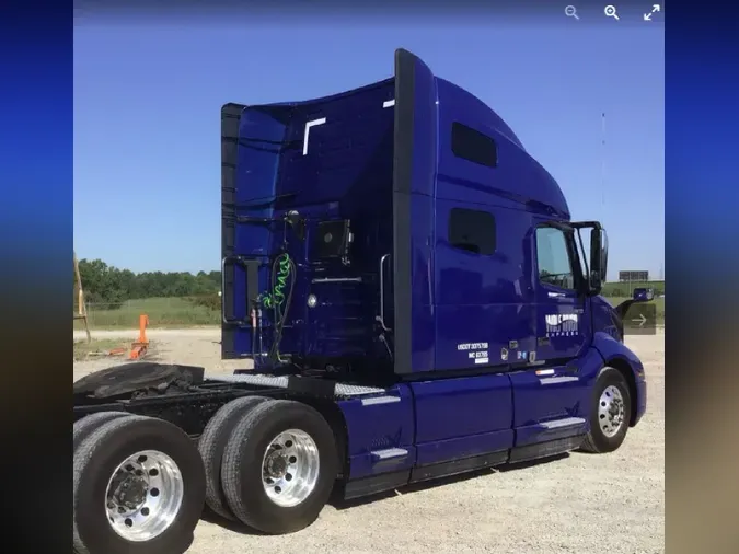 2024 VOLVO VNL64T760