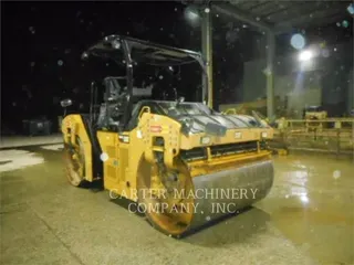 2016 Caterpillar CB64B