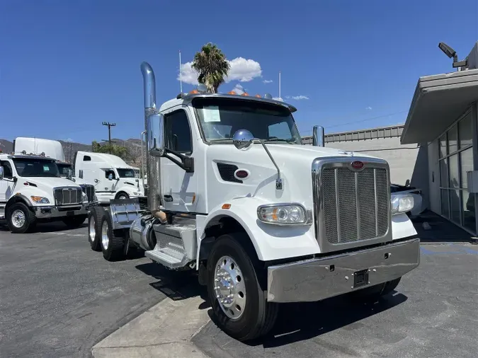 2021 Peterbilt 567