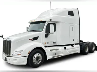 2022 Peterbilt 579