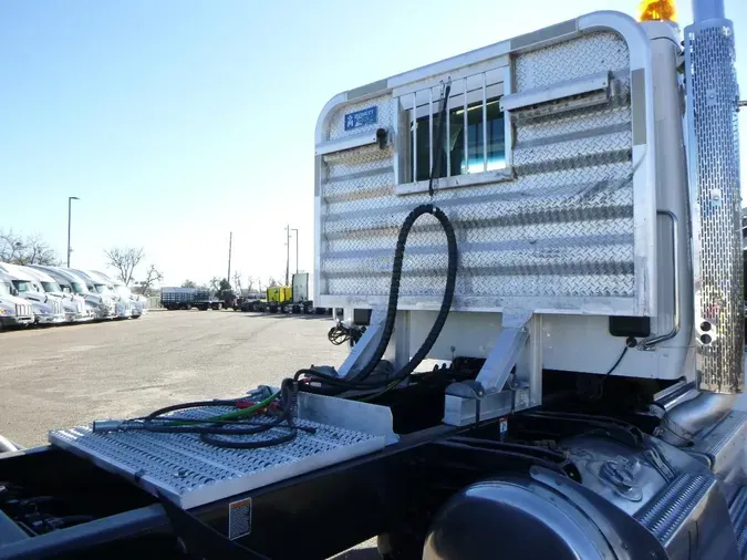 2019 Peterbilt 5799bb0bdd6d11db78fe387f49db9c94489