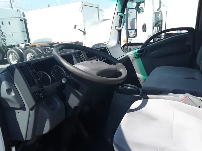 2018 ISUZU NPR HD