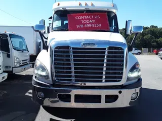 2018 FREIGHTLINER/MERCEDES CASCADIA 125