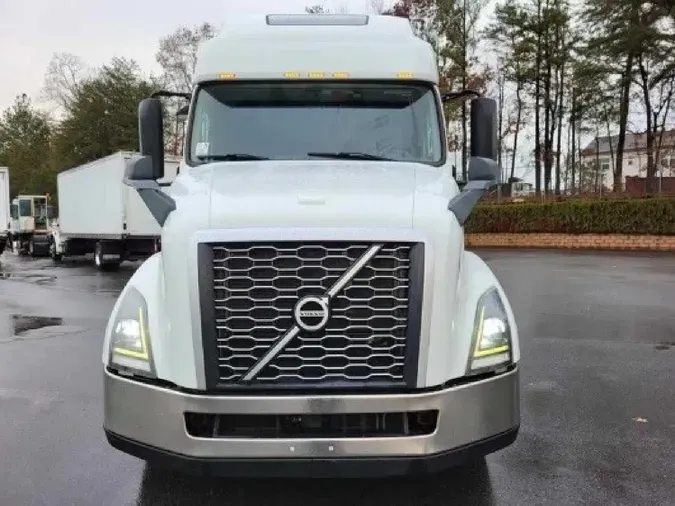 2020 VOLVO VNL64T760