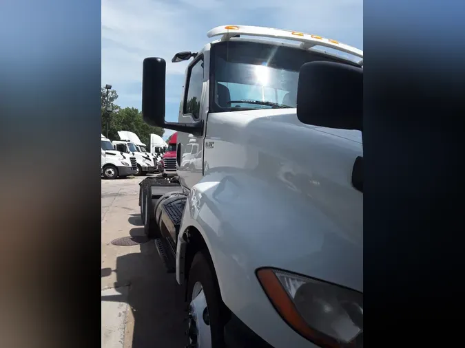 2019 NAVISTAR INTERNATIONAL LT625 DAYCAB T/A