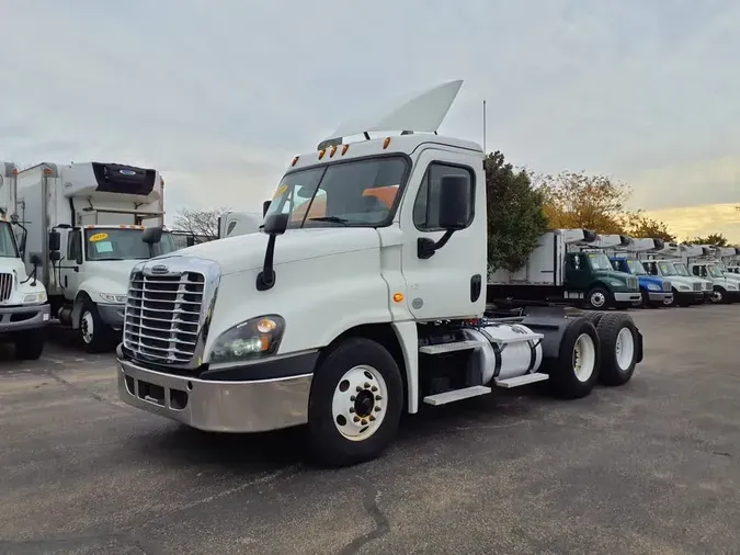 2019 FREIGHTLINER/MERCEDES CASCADIA 1259bbfc9041cf126a0c4c15d89d4ac42ee