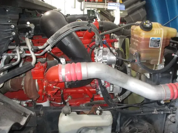 2021 NAVISTAR INTERNATIONAL LT625 SLPR CAB