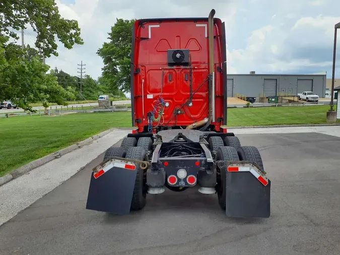 2020 FREIGHTLINER CASCADIA 125