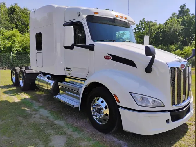 2022 Peterbilt 5799bc5b98cabffa56456389e8d9046f0a2