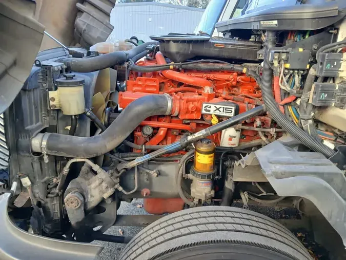 2019 NAVISTAR INTERNATIONAL LT625 SLPR CAB