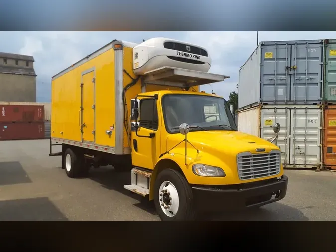 2021 FREIGHTLINER/MERCEDES M2 106