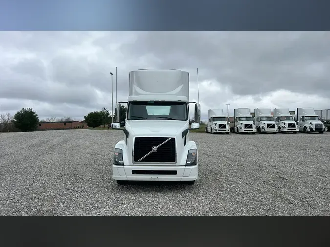 2018 Volvo VNL300