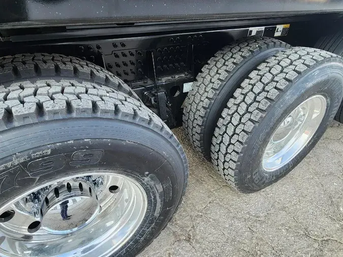 2026 MACK GRANITE 84BR