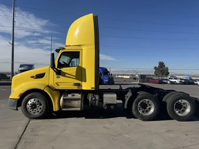 2021 Peterbilt 579