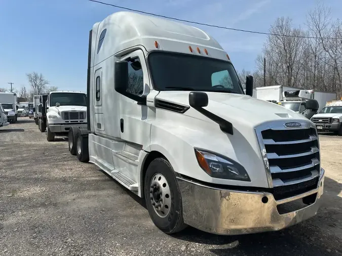 2020 FREIGHTLINER/MERCEDES NEW CASCADIA PX12664