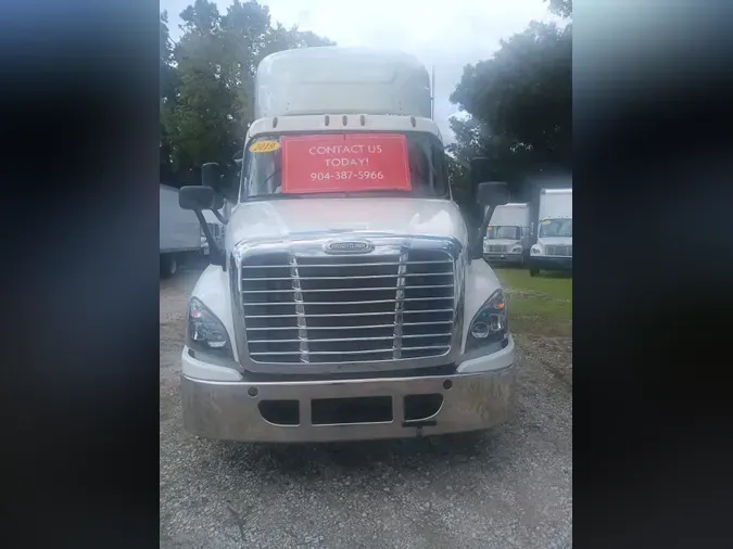 2019 FREIGHTLINER CASCADIA 1259bd58bc9ed1edcec61f0dd420802e341