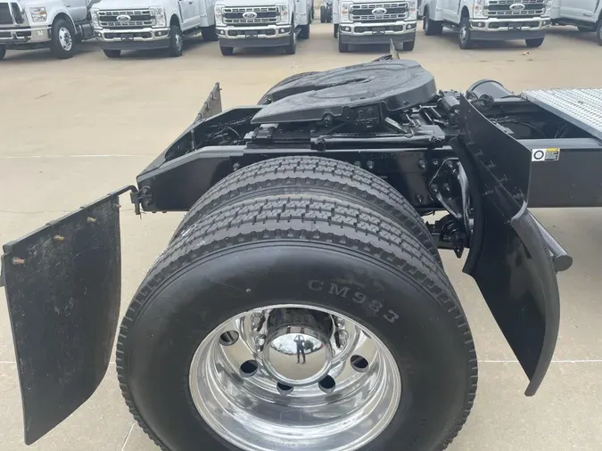 2019 Peterbilt 337